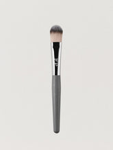 Load image into Gallery viewer, Foundation Brush